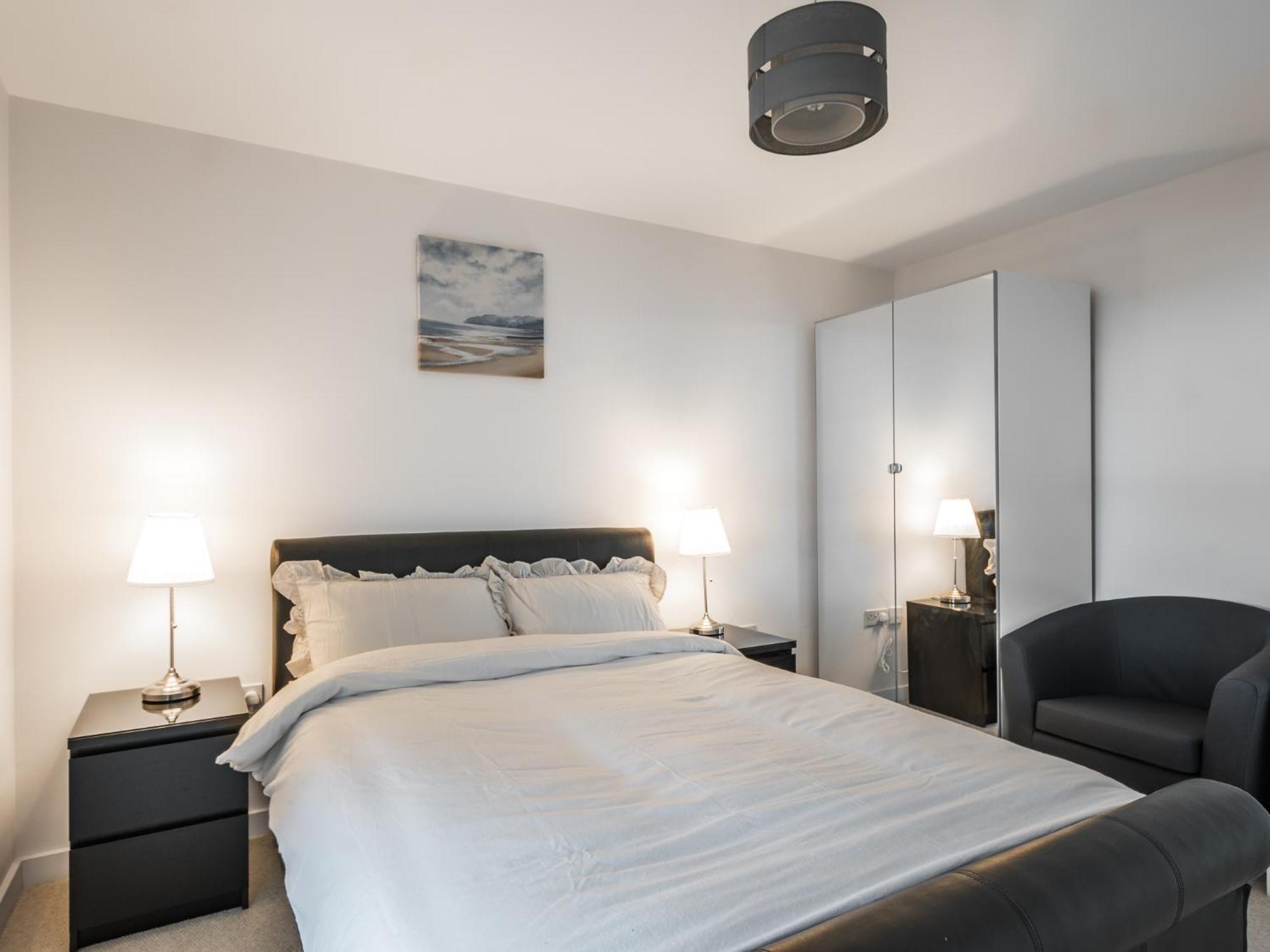 City View Apartment เบดฟอร์ด ภายนอก รูปภาพ